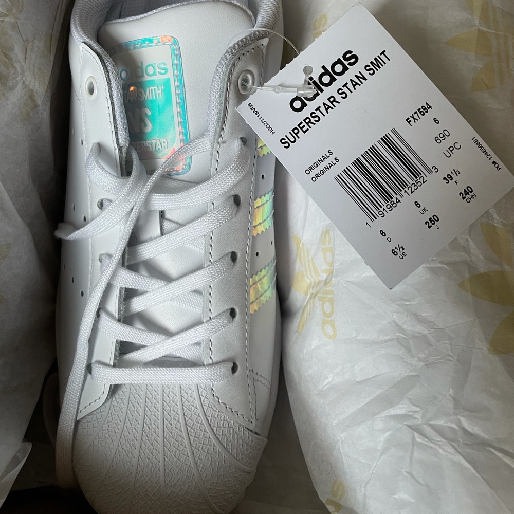Superstar J 'White Iridescent